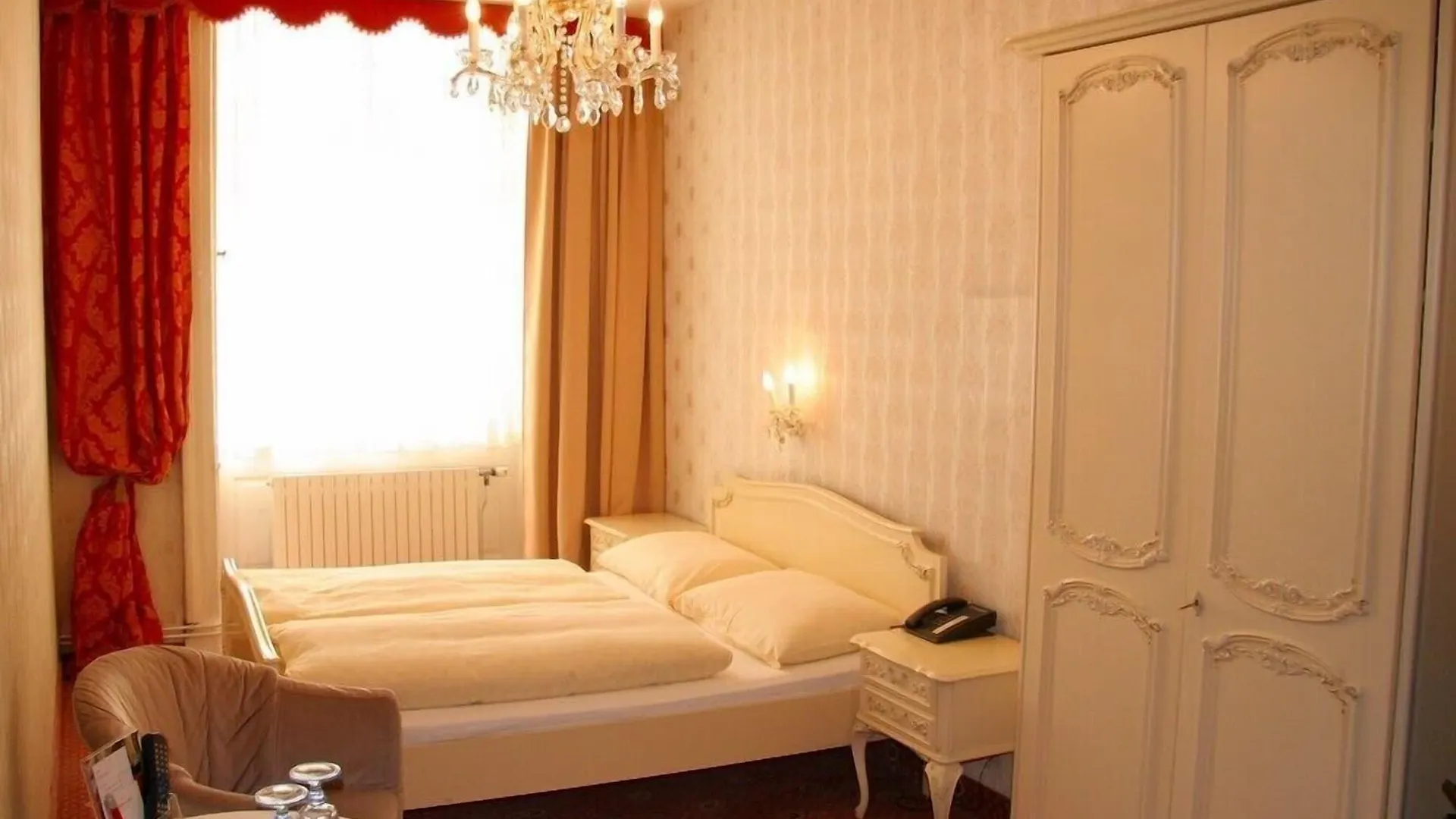 Pertschy Palais Hotel Vienna 4*,  Austria
