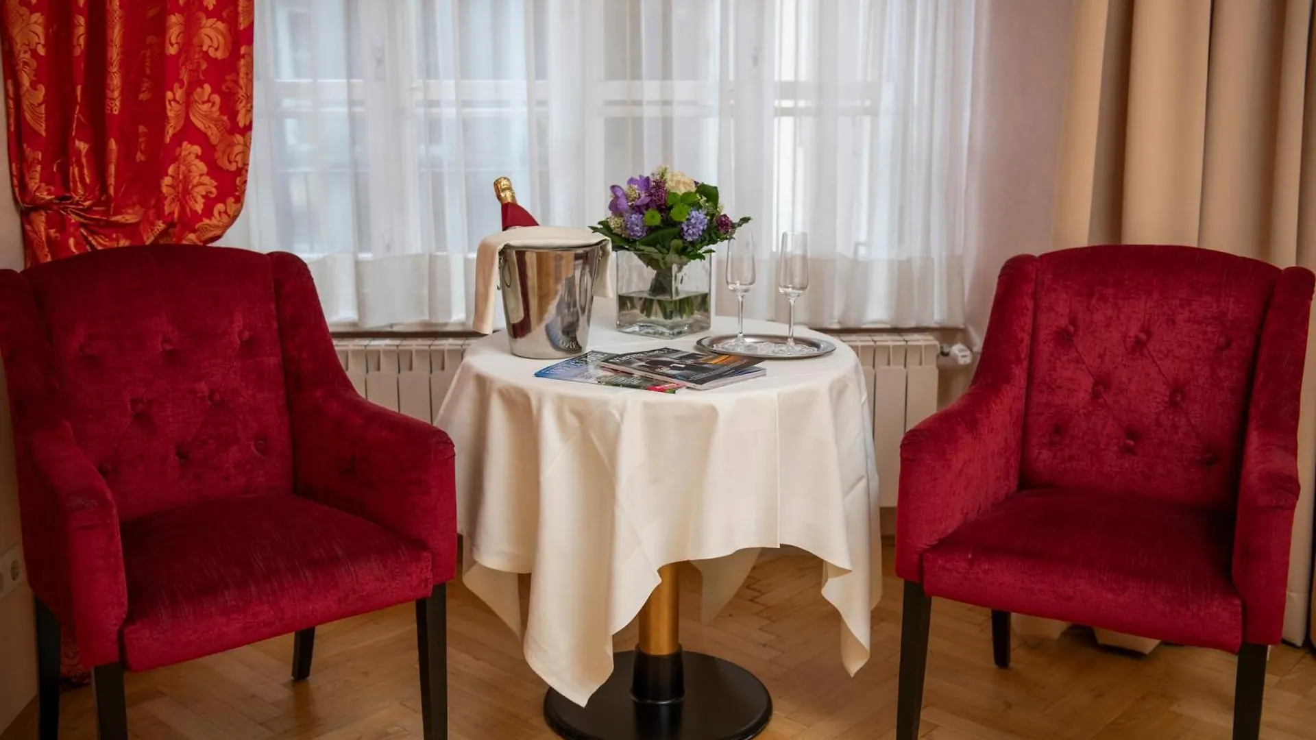 Pertschy Palais Hotel Vienna