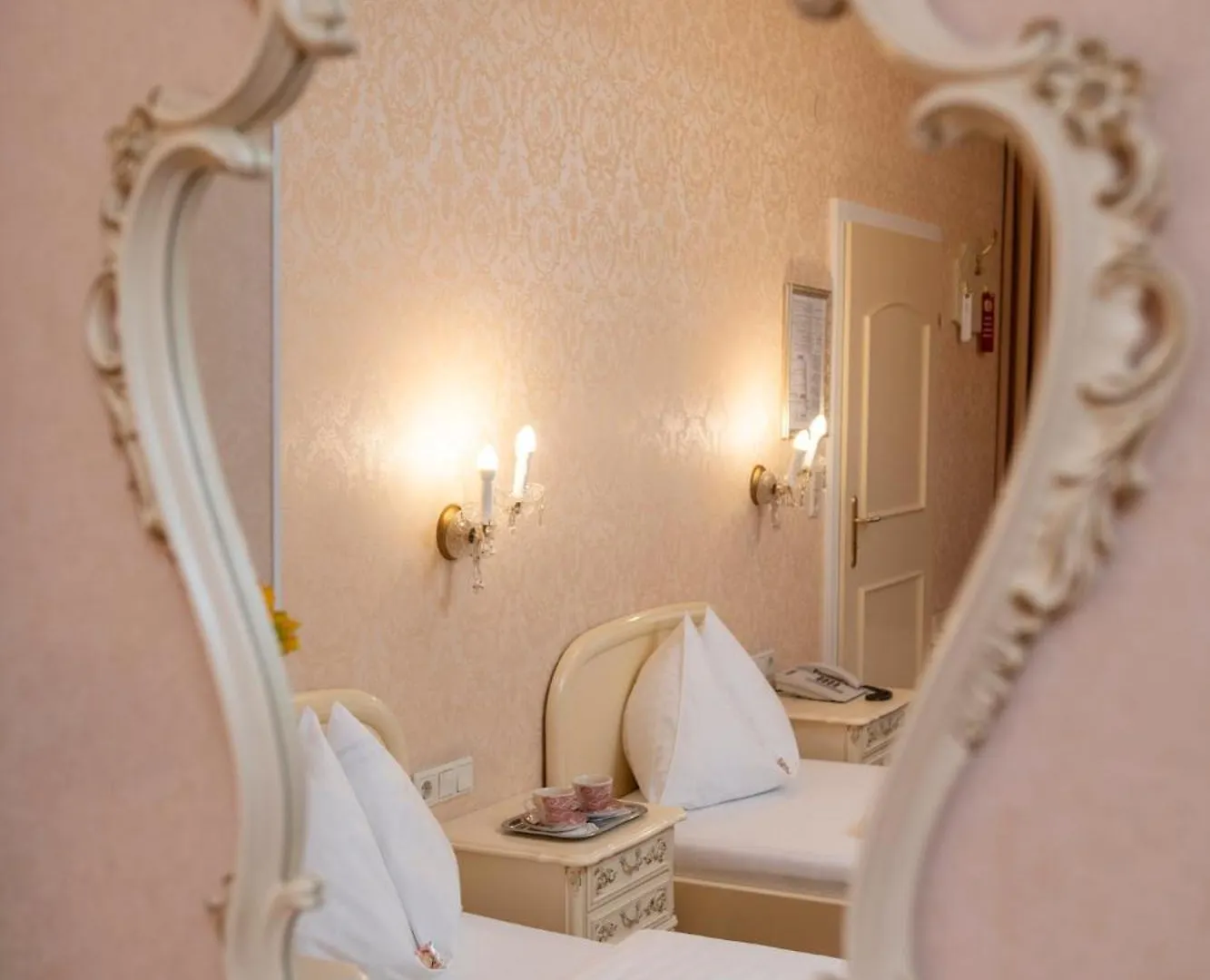 ****  Pertschy Palais Hotel Vienna Austria