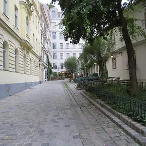 Apartment Spittelberg Schrankgasse, Vienna