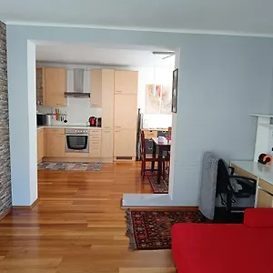 moderne-und-schone-wohnung.graz-austria-hotels.com/