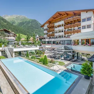 Trofana Royal 5 Szálloda Ischgl