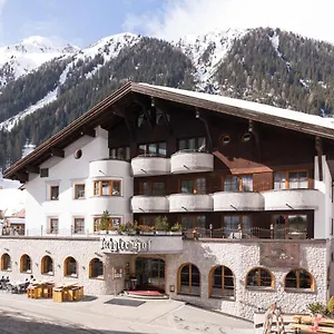 Alpenhotel Ischglerhof Szálloda Ischgl