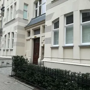 businessrelax-apartment.poznan-hotels.com/