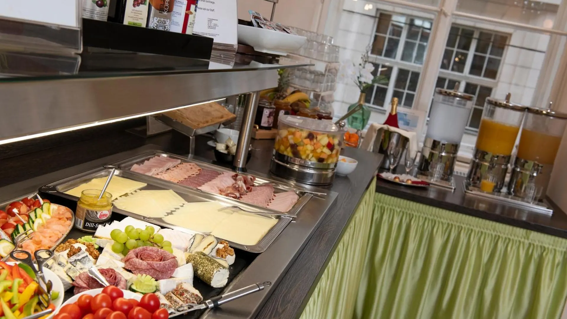 Pertschy Palais Hotel Viena 4*,  Austria